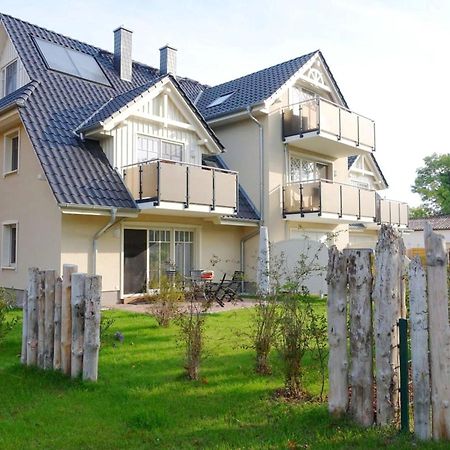 Neue Reihe 28 - Wohnung Vogelnest Цингст Екстериор снимка